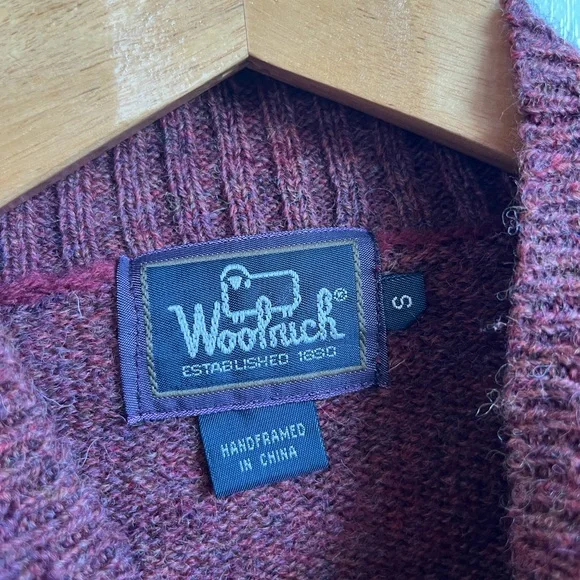 Vintage sheep sweater! - Picture 3 of 5